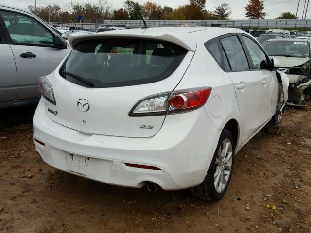 JM1BL1K57B1392440 - 2011 MAZDA 3 S WHITE photo 4