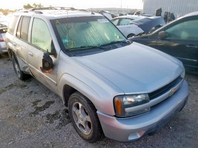 1GNDT13S642145055 - 2004 CHEVROLET TRAILBLAZE SILVER photo 1