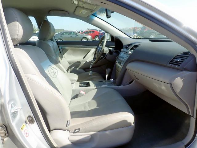 JTNBB46K773033603 - 2007 TOYOTA CAMRY HYBR SILVER photo 5