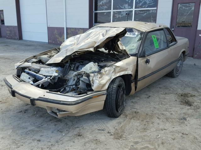 2G4WB15L8R1487734 - 1994 BUICK REGAL CUST BEIGE photo 2