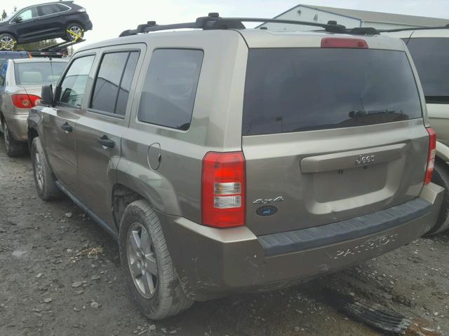 1J8FF28WX7D297710 - 2007 JEEP PATRIOT SP BEIGE photo 3