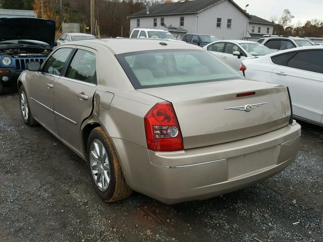 2C3LA53V39H570134 - 2009 CHRYSLER 300 TOURIN TAN photo 3