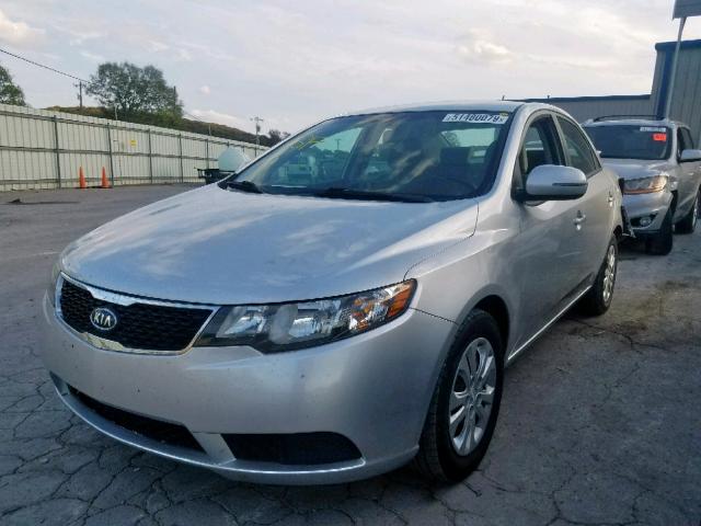 KNAFU4A21B5390017 - 2011 KIA FORTE EX SILVER photo 2