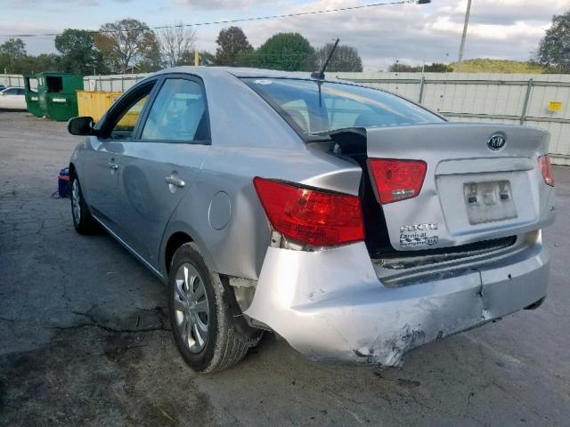 KNAFU4A21B5390017 - 2011 KIA FORTE EX SILVER photo 3