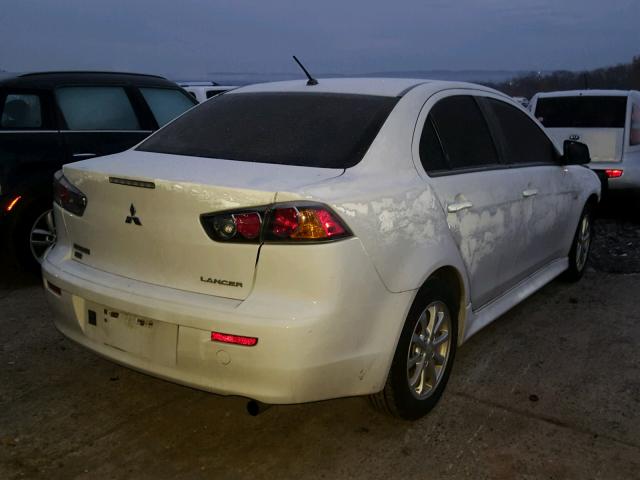 JA32V2FW7CU016354 - 2012 MITSUBISHI LANCER SE WHITE photo 4