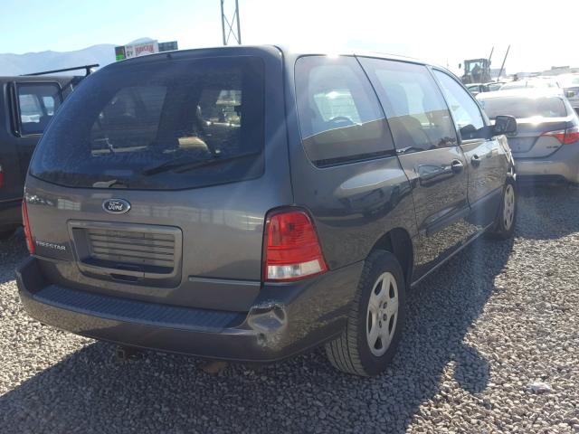 2FMZA50685BA08483 - 2005 FORD FREESTAR S GRAY photo 4