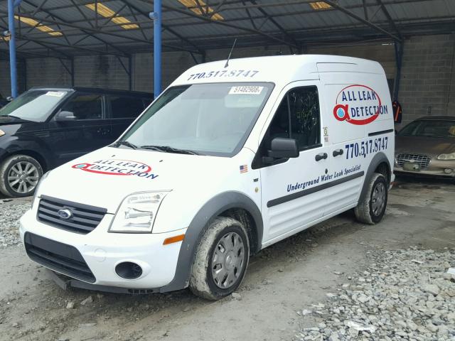 NM0LS7BN6AT038645 - 2010 FORD TRANSIT CO WHITE photo 2