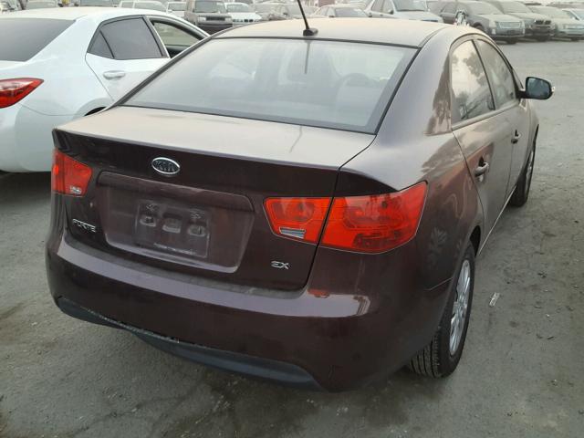 KNAFU4A22A5175146 - 2010 KIA FORTE EX PURPLE photo 4