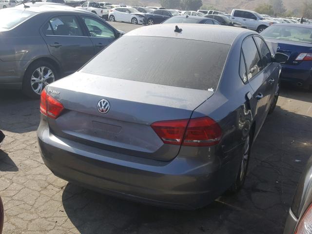 1VWAP7A35DC136773 - 2013 VOLKSWAGEN PASSAT S GRAY photo 4