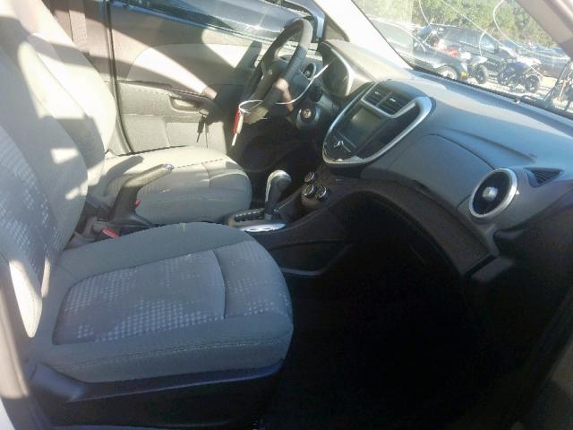 1G1JB5SH3H4123397 - 2017 CHEVROLET SONIC LS 白色 照片 5