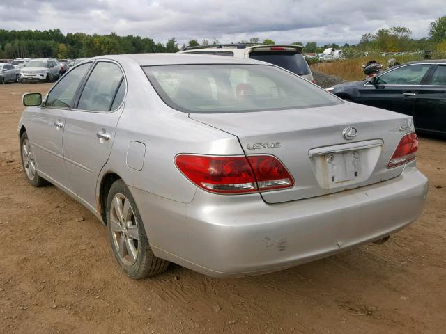 JTHBA30GX55071929 - 2005 LEXUS ES 330 SILVER photo 3