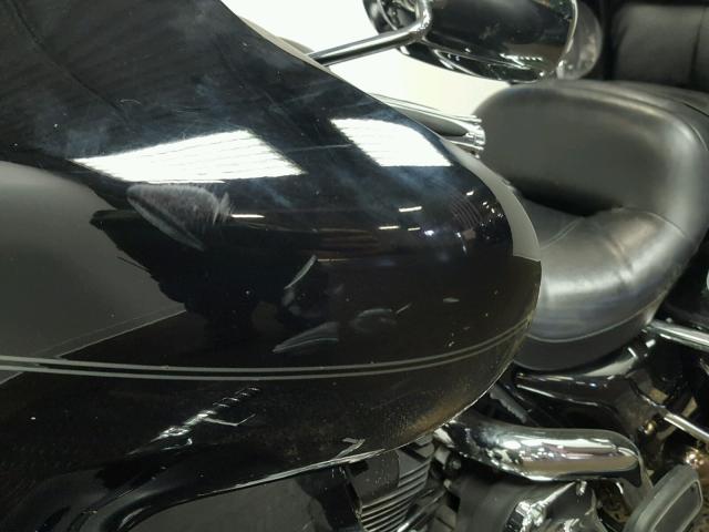 1HD1FC4178Y630133 - 2008 HARLEY-DAVIDSON FLHTCUI BLACK photo 10