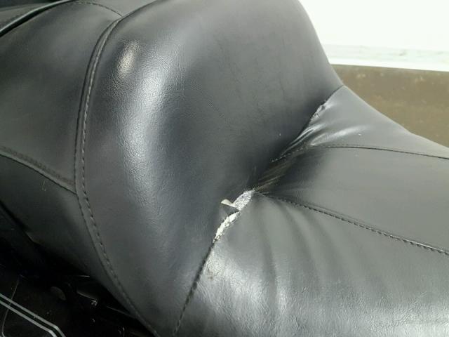 1HD1FC4178Y630133 - 2008 HARLEY-DAVIDSON FLHTCUI BLACK photo 13