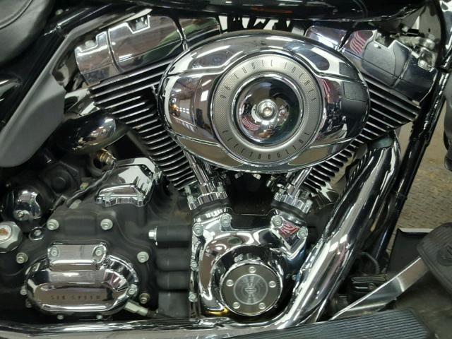 1HD1FC4178Y630133 - 2008 HARLEY-DAVIDSON FLHTCUI BLACK photo 5