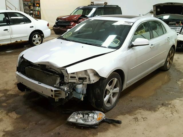 1G1ZC5E06CF213078 - 2012 CHEVROLET MALIBU 1LT SILVER photo 2