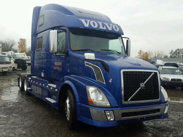 4V4NC9EJ5BN292726 - 2011 VOLVO VN VNL BLUE photo 1