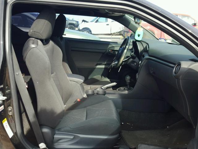 JTKJF5C78B3002033 - 2011 TOYOTA SCION TC 黑色 照片 5