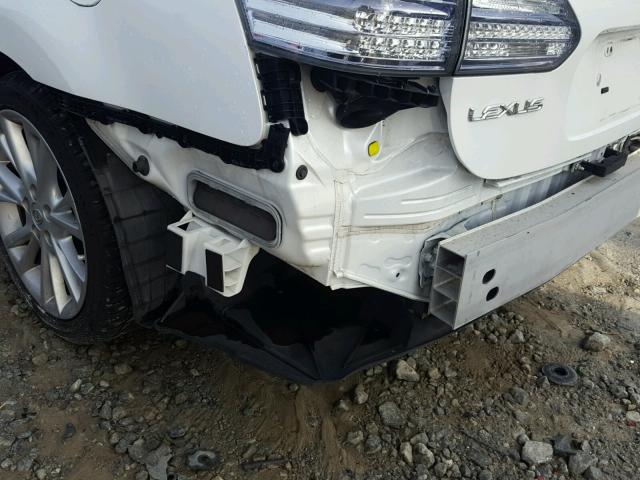 JTHBB1BA5A2025818 - 2010 LEXUS HS 250H WHITE photo 9