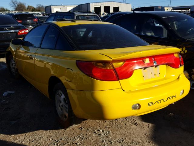 1G8ZY12791Z107653 - 2001 SATURN SC2 YELLOW photo 3