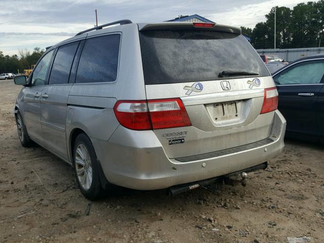 5FNRL38866B088086 - 2006 HONDA ODYSSEY TO SILVER photo 3