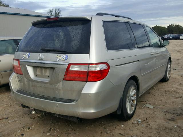 5FNRL38866B088086 - 2006 HONDA ODYSSEY TO SILVER photo 4