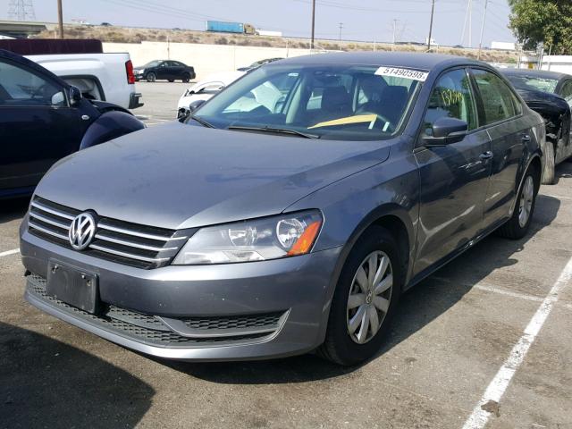 1VWAP7A35DC046507 - 2013 VOLKSWAGEN PASSAT S BLUE photo 2