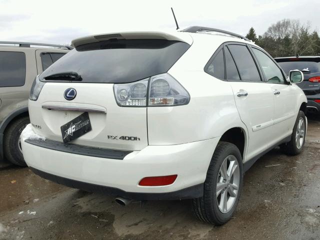 JTJHW31UX82063141 - 2008 LEXUS RX 400H WHITE photo 4