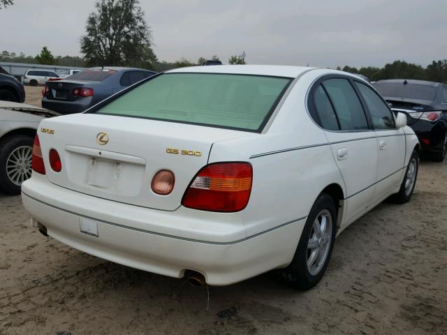 JT8BD68S8W0024429 - 1998 LEXUS GS 300 WHITE photo 4