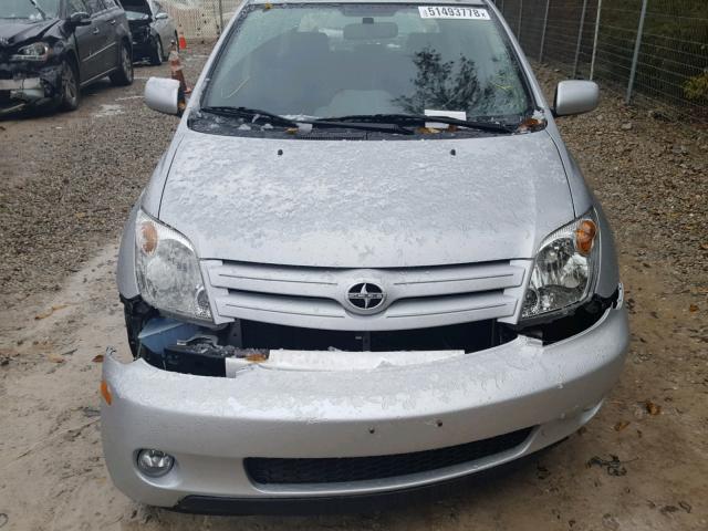 JTKKT604350095711 - 2005 TOYOTA SCION XA SILVER photo 9