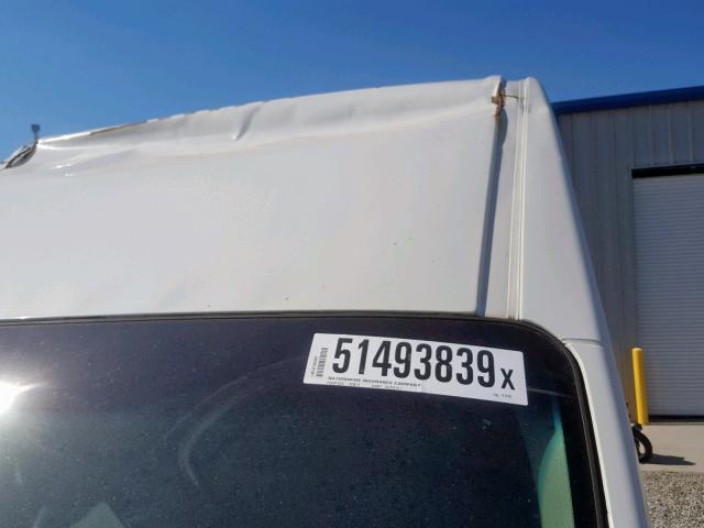 1N6AF0LY8DN113799 - 2013 NISSAN NV 2500 WHITE photo 9