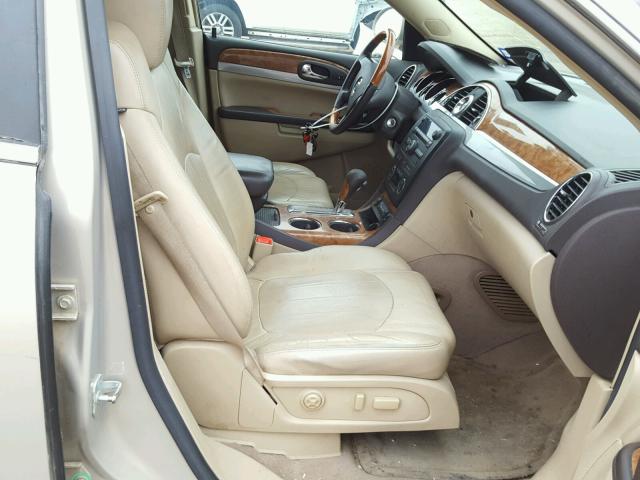 5GAEV23788J160789 - 2008 BUICK ENCLAVE CX BEIGE photo 5