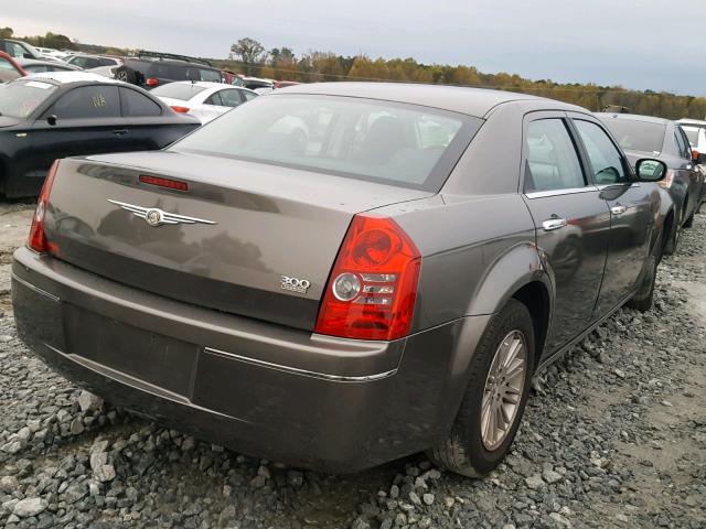 2C3CA4CD3AH180334 - 2010 CHRYSLER 300 TOURIN GRAY photo 4