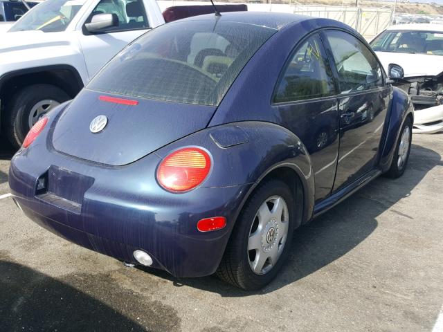 3VWCC21C5YM404202 - 2000 VOLKSWAGEN NEW BEETLE BLUE photo 4