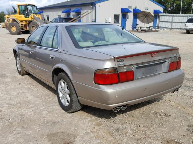 1G6KS54Y34U107349 - 2004 CADILLAC SEVILLE SL GOLD photo 3