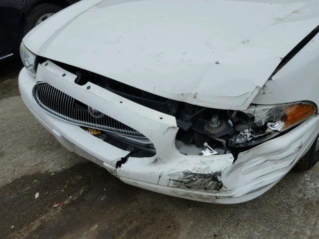 1G4HR54K85U204641 - 2005 BUICK LESABRE LI WHITE photo 9