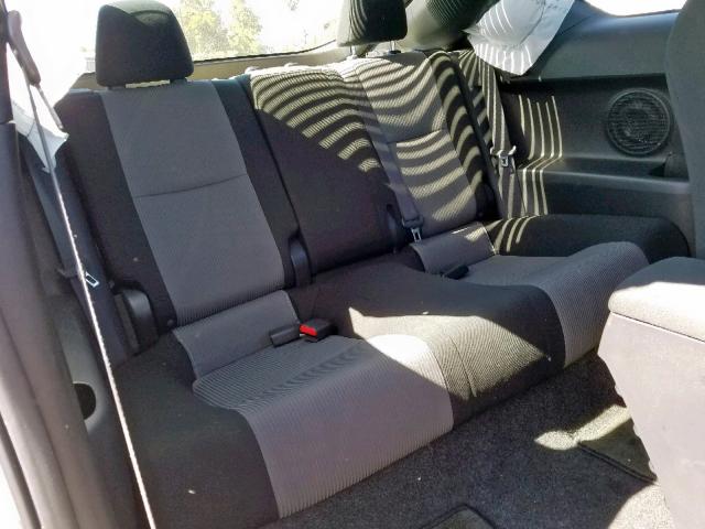 JTKJF5C72F3089613 - 2015 TOYOTA SCION TC თეთრი ფოტო 6