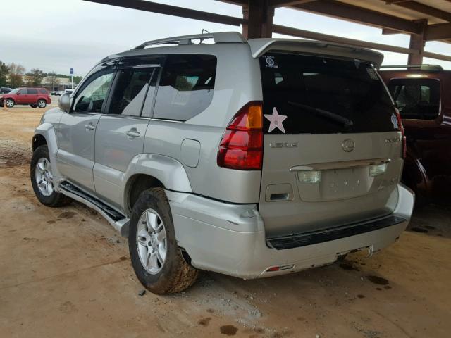 JTJBT20X530011196 - 2003 LEXUS GX 470 SILVER photo 3