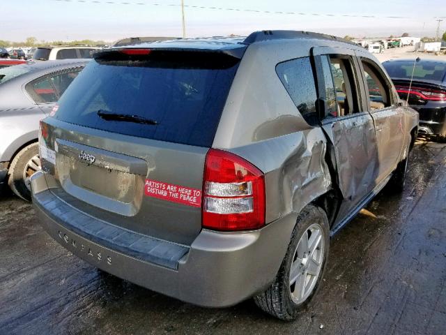 1J8FF47W27D596654 - 2007 JEEP COMPASS GRAY photo 4