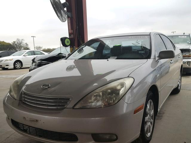 JTHBF30G030132216 - 2003 LEXUS ES 300 BEIGE photo 2