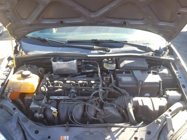 1FAHP34N97W271576 - 2007 FORD FOCUS ZX4 GRAY photo 7