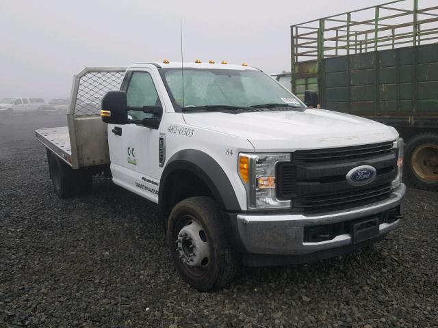 1FDUF5GT9HEB78626 - 2017 FORD F550 SUPER WHITE photo 1