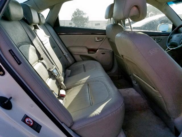 KMHFC46FX7A186585 - 2007 HYUNDAI AZERA SE WHITE photo 6