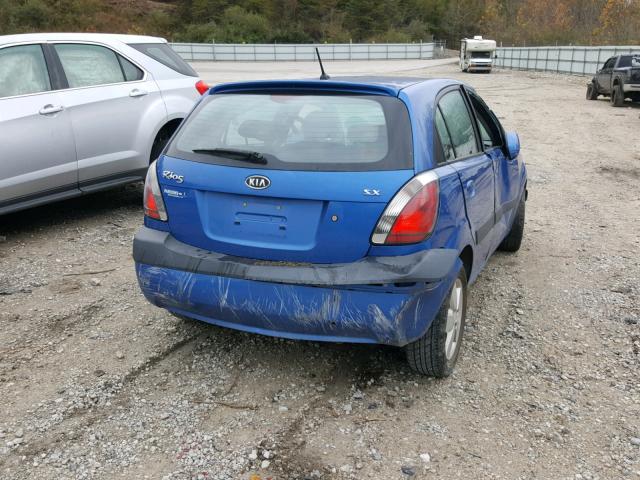 KNADE163886336835 - 2008 KIA RIO 5 SX BLUE photo 4