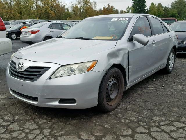 4T4BE46KX8R018571 - 2008 TOYOTA CAMRY CE SILVER photo 2