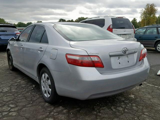 4T4BE46KX8R018571 - 2008 TOYOTA CAMRY CE SILVER photo 3