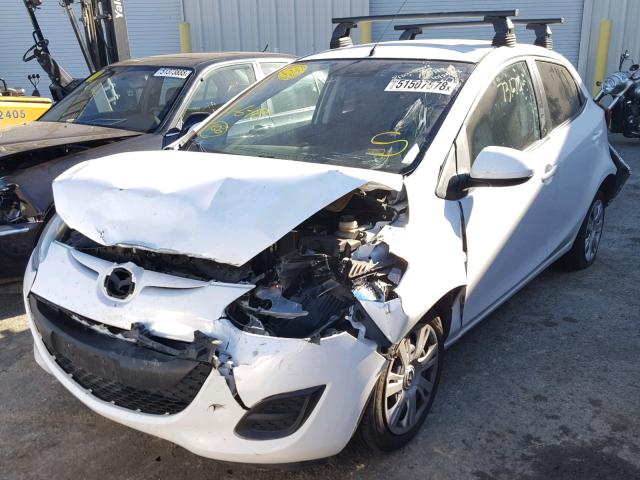 JM1DE1KZ8E0178928 - 2014 MAZDA MAZDA2 SPO WHITE photo 2