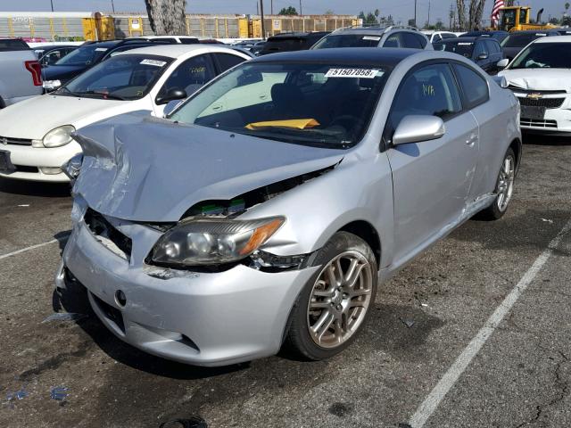 JTKDE3B74A0315828 - 2010 TOYOTA SCION TC 银色 照片 2