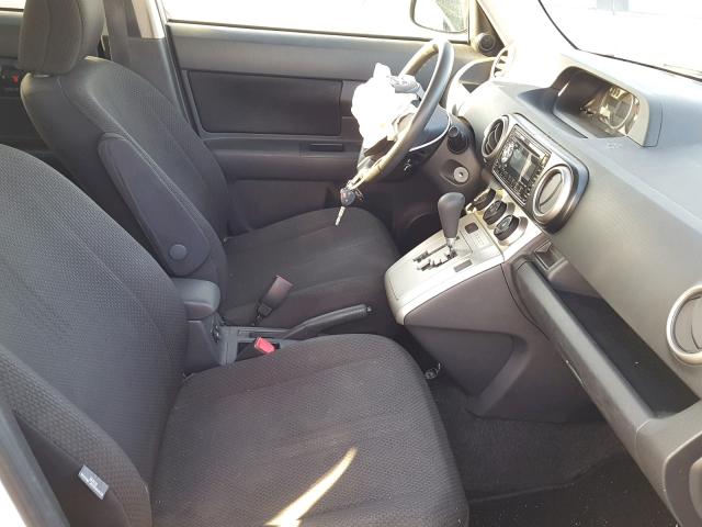JTLKE50E891083241 - 2009 TOYOTA SCION XB Ақ фото 5