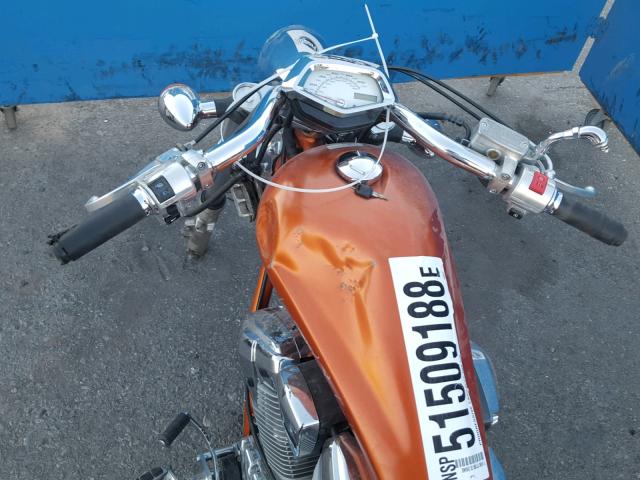 JH2SC6107BK100077 - 2011 HONDA VT1300 CX ORANGE photo 5