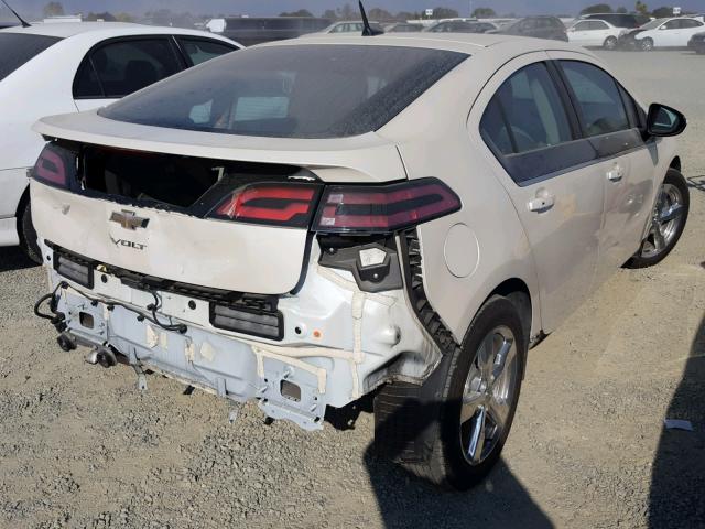 1G1RH6E48EU150137 - 2014 CHEVROLET VOLT WHITE photo 4